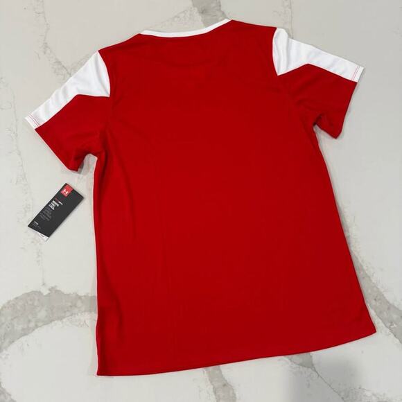 Under Armour NWT Athletic Heat Gear Soccer Jersey Women's Medium Loose Fit Red - Picture 7 of 9